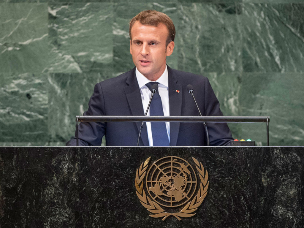 Emmanuel Macron : “Prancis dan Inggris Mengusulkan Zona Aman di Kabul ke&nbsp;PBB”