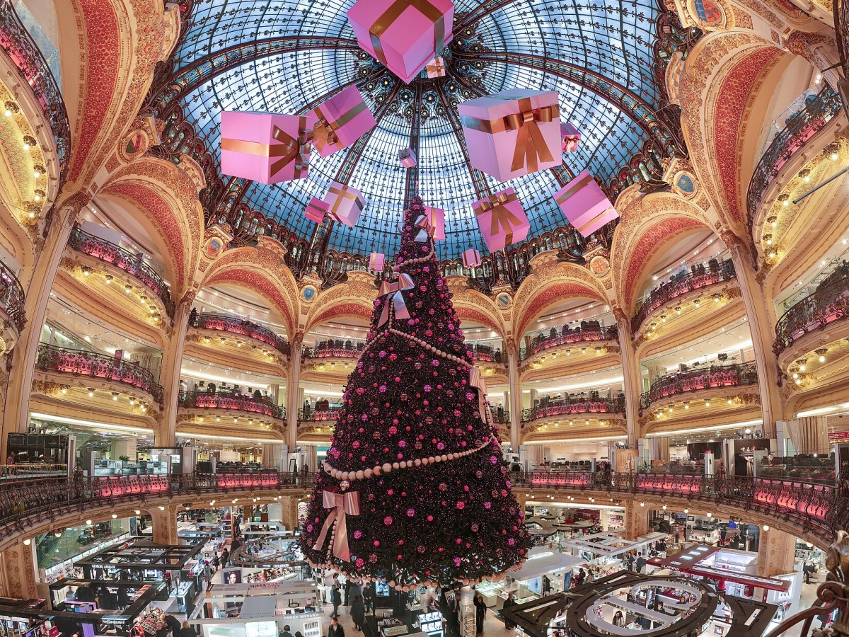 Panduan Wisata Natal di Eropa: Pasar Musim Dingin Paling Memesona untuk Liburan Tak&nbsp;Terlupakan