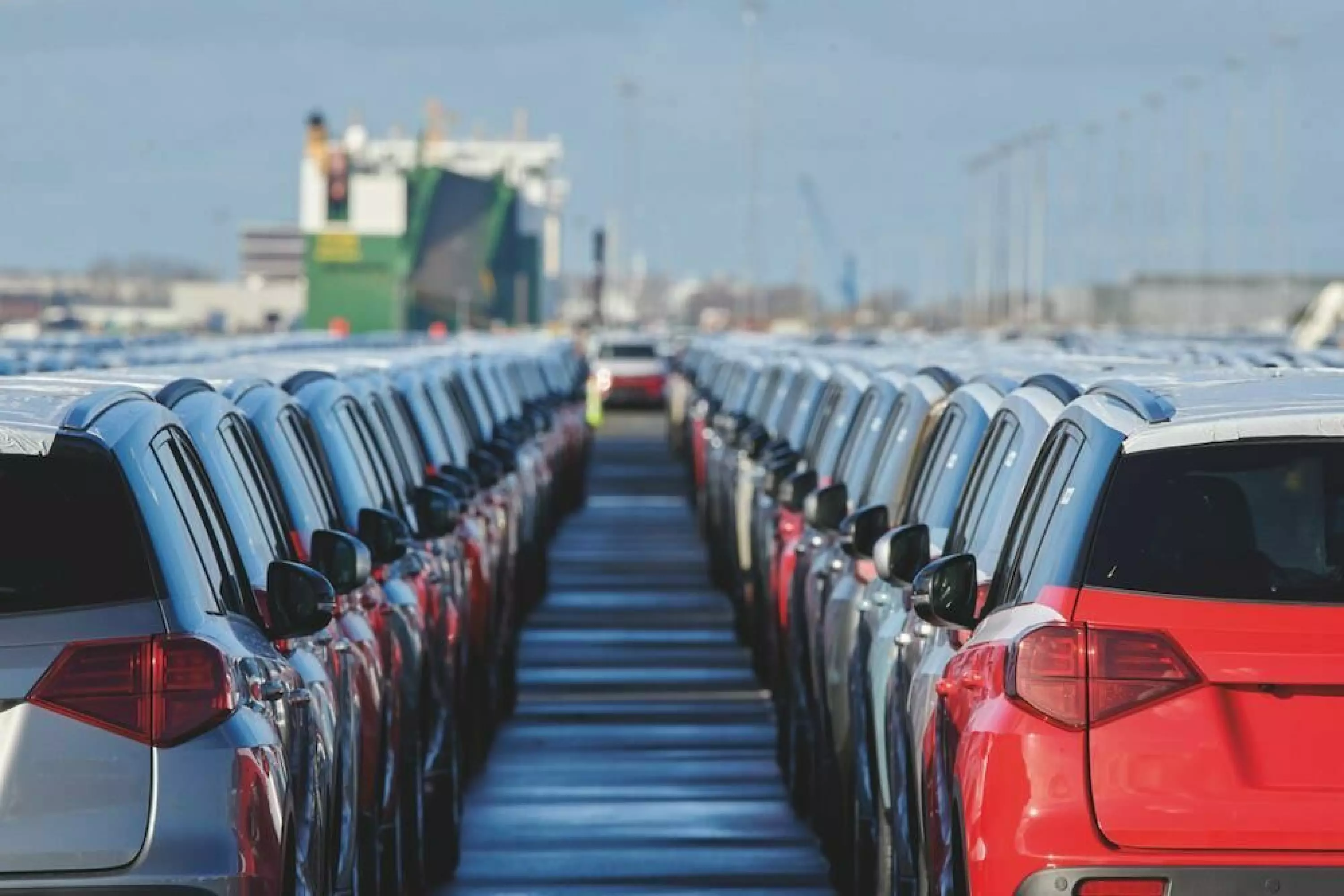 Tekanan Tarif dari Washington Bayangi Industri Otomotif Eropa