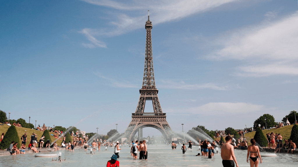 Saat Panas Tak Lagi Biasa: Prancis Berjaga di Bawah Ancaman Gelombang Panas, Kebakaran, dan&nbsp;Polusi