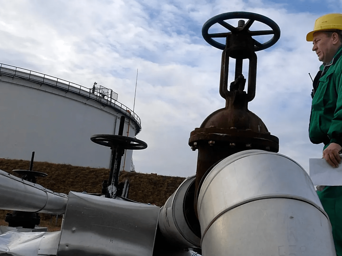 UE Tegas: Parlemen Menolak Pengecualian Energi Rusia bagi Negara Terkurung&nbsp;Daratan