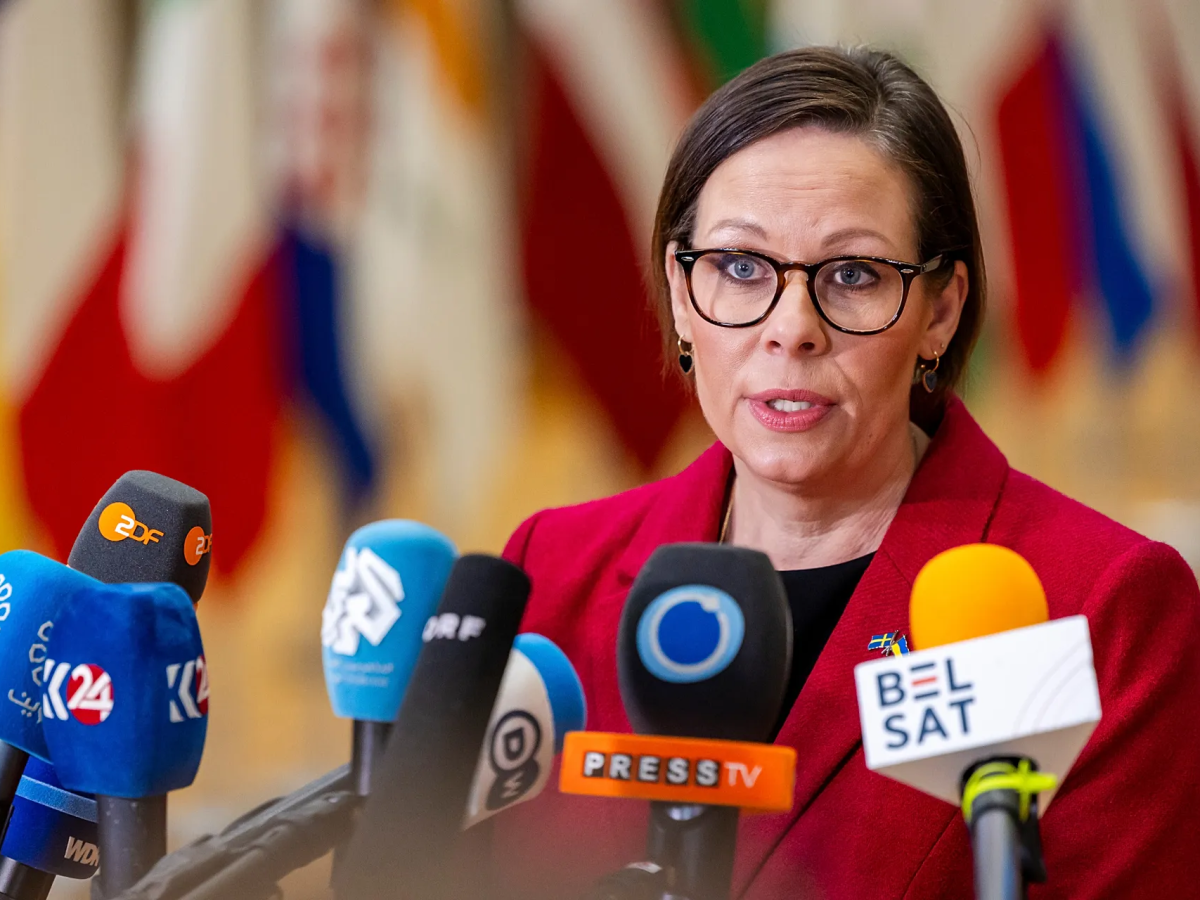 Benarkah Uni Eropa Mengimpor Lebih Banyak dari Rusia Ketimbang Bantuan untuk&nbsp;Ukraina?