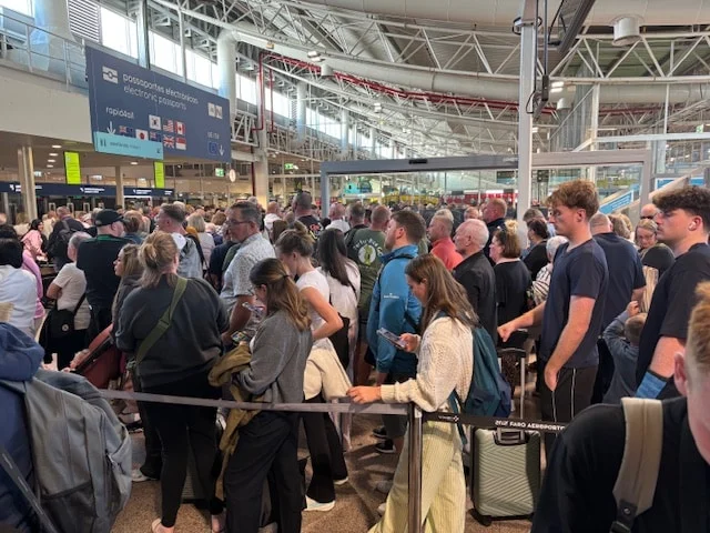 Antrean Panjang di Bandara Lisbon Picu Peringatan Keamanan: Tekanan Sistem Baru dan Kekhawatiran&nbsp;Polisi