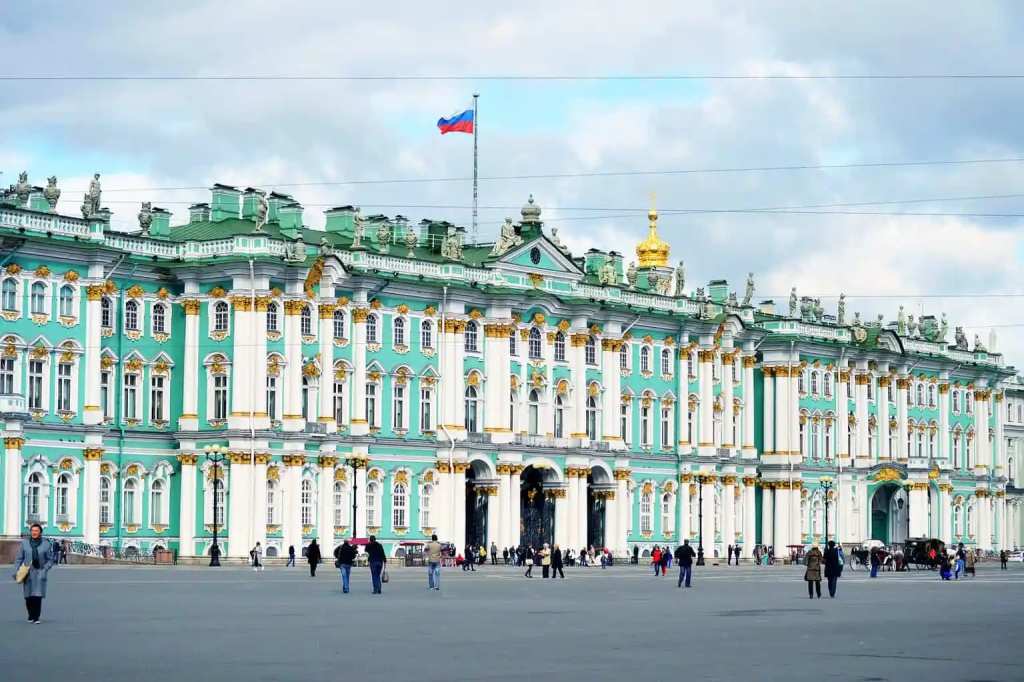 State Hermitage Museum, St Petersburg: Istana Seni Dunia di Tepi Sungai&nbsp;Neva