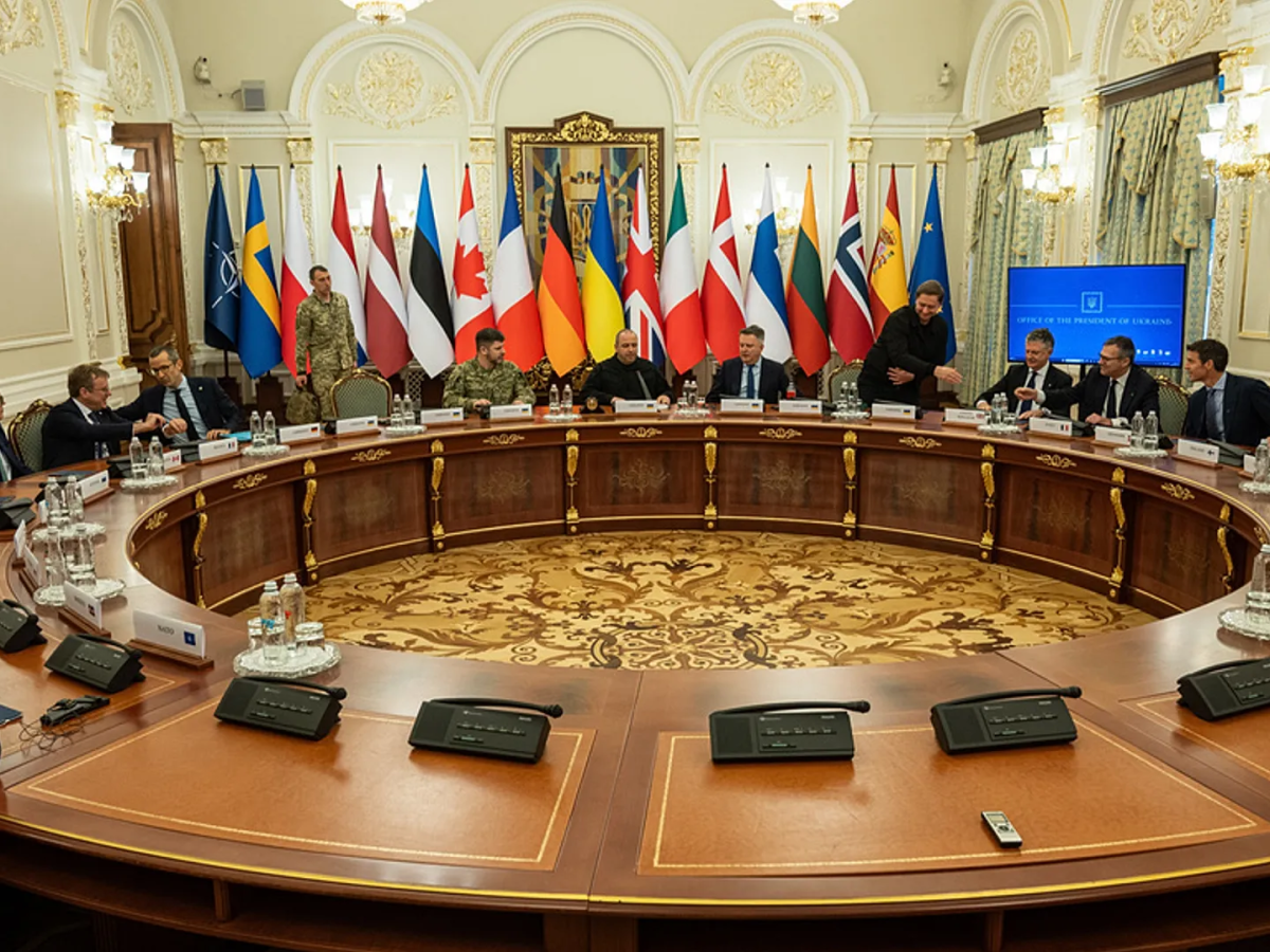 Diplomasi Besar di Kyiv: Ukraina dan Sekutu Eropa Bahas Rencana Perdamaian 20 Poin Dipimpin&nbsp;AS