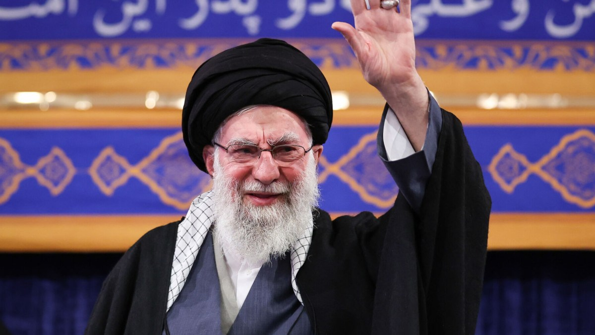Gelombang Protes Irak Iran 2026: Saring Fakta, Lawan Hoaks di Tengah Ketegangan Nasional dan Global