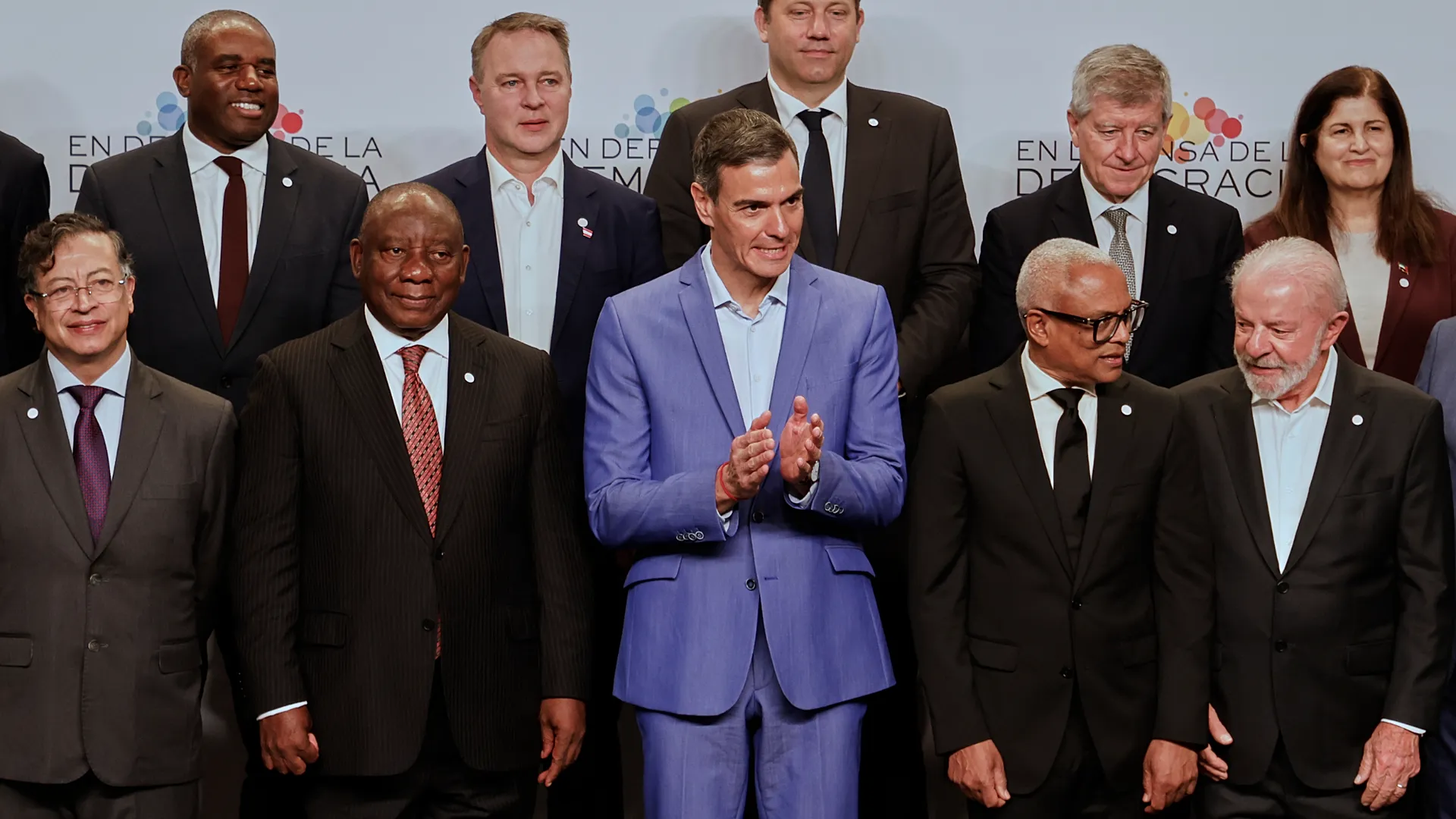 Cari Penyelamat Politik, PM Spanyol Pedro Sanchez Bangun Koalisi Eropa Anti-Trump