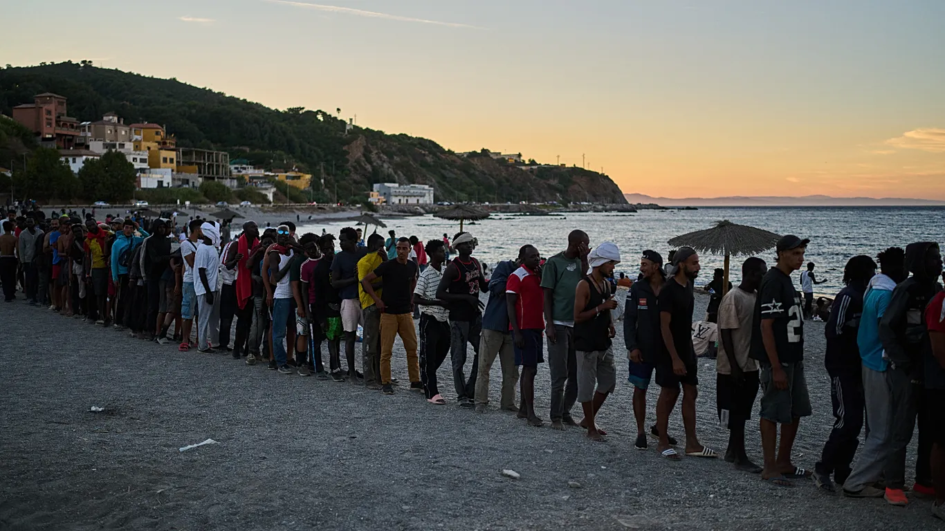 Krisis Migrasi Ceuta Uji Ketahanan Uni Eropa: Komisi Eropa Tegaskan Solidaritas Penuh untuk Spanyol