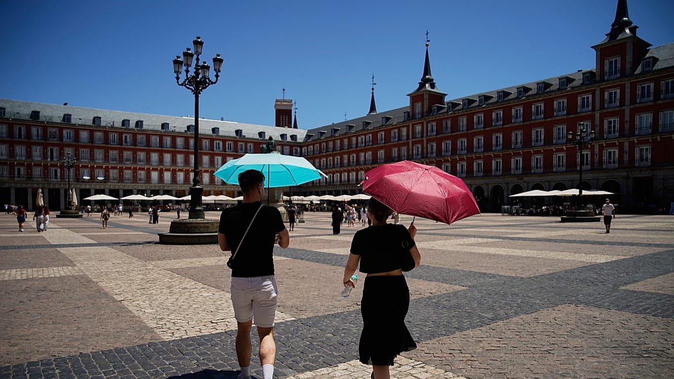 Spanyol Samai Rekor Panas Bulan September dengan Suhu Mencapai 45,7°C