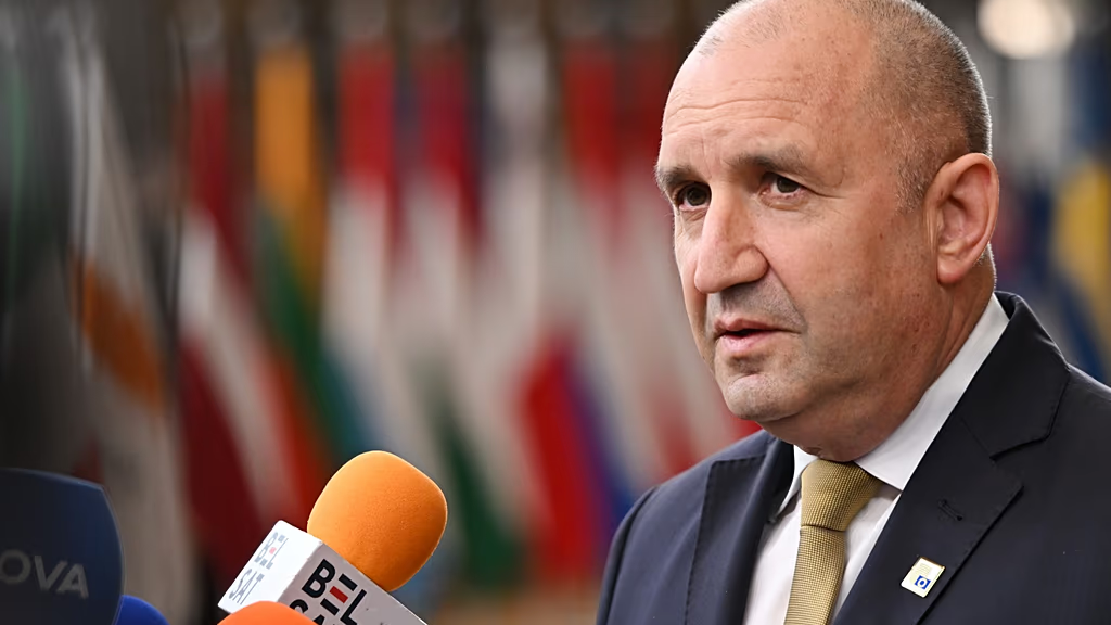 Perdana Menteri Bulgaria Ambil Langkah Berbeda dengan Uni Eropa, Dukung Kesepakatan Diesel Trump-Putin